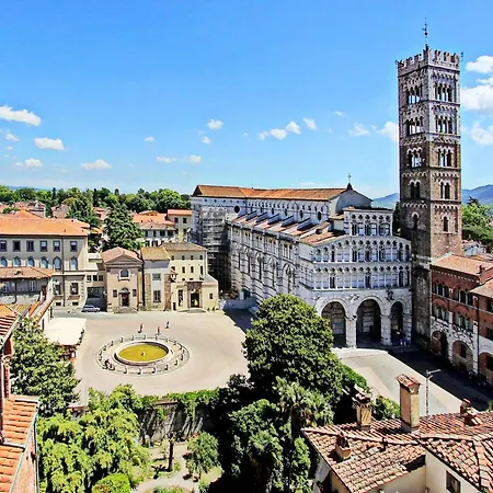 Charming Mansion In Tatil Evi Lucca
